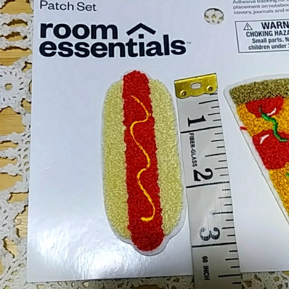 Room Essentials Iron On set, Hot Dog and Pizza Patch Set NWOT